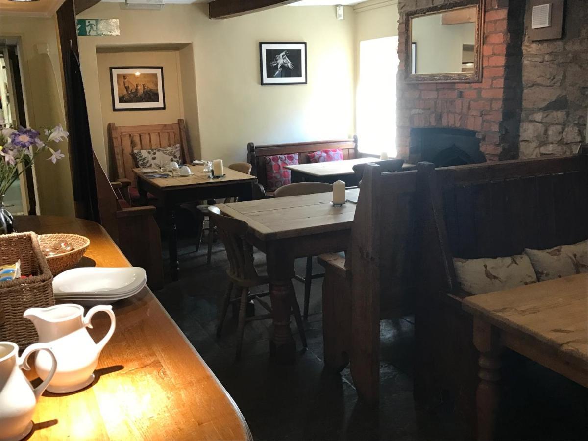 The Coach House Inn Oakham Esterno foto